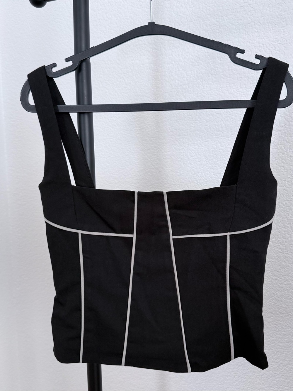 BY.DYLN Faye Top in Black
